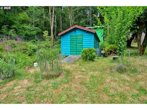 91625 W Fork Road Deadwood OR 97430