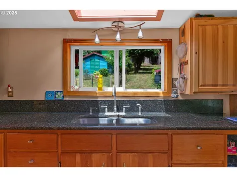 91625 W Fork Road Deadwood OR 97430