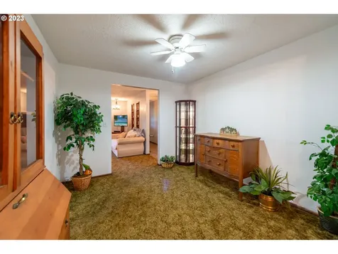 4708 NE Creston Avenue Vancouver WA 98663