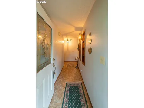 4708 NE Creston Avenue Vancouver WA 98663