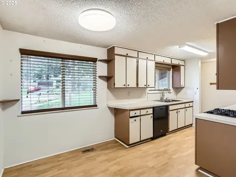 1676 Timothy Lane West Linn OR 97068