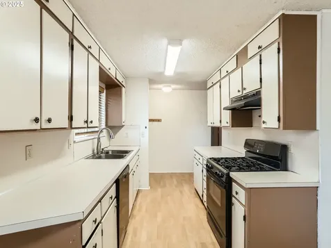 1676 Timothy Lane West Linn OR 97068