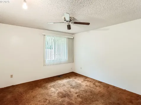 1676 Timothy Lane West Linn OR 97068