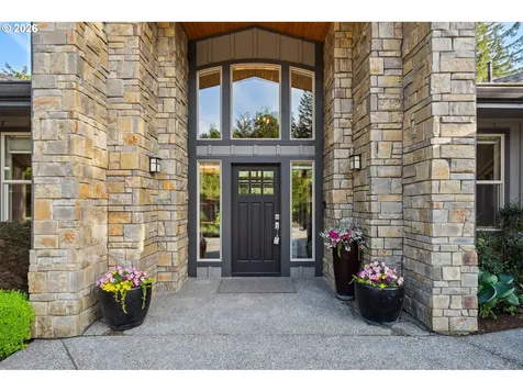 201 Thompson Drive Washougal WA 98671