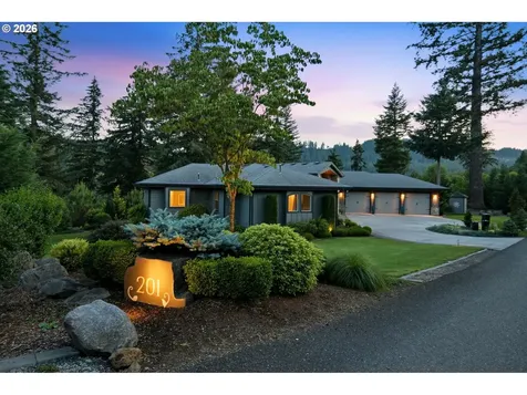 201 Thompson Drive Washougal WA 98671