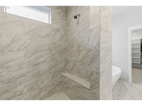 3228 NW Hood Court Camas WA 98607