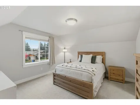 3228 NW Hood Court Camas WA 98607