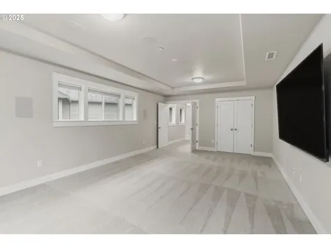 3228 NW Hood Court Camas WA 98607
