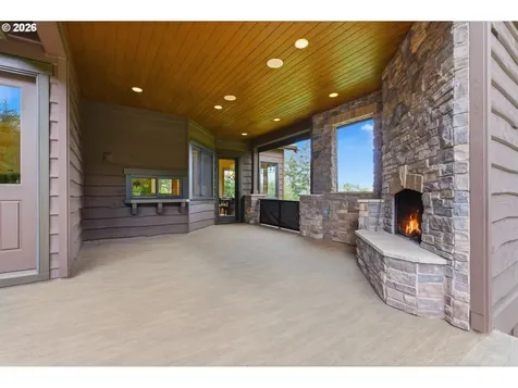 19420 S Elma Street West Linn OR 97068