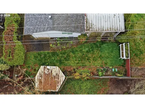 1390 Astor Way Woodburn OR 97071
