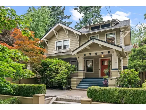 2227 NE 21st Avenue Portland OR 97212