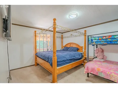 125 Glory Road Woodland WA 98674