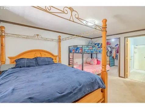 125 Glory Road Woodland WA 98674