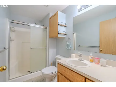 125 Glory Road Woodland WA 98674