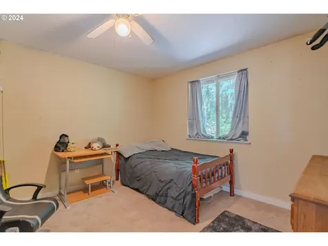125 Glory Road Woodland WA 98674