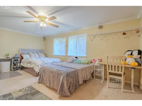 125 Glory Road Woodland WA 98674