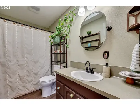 426 16th Avenue Longview WA 98632