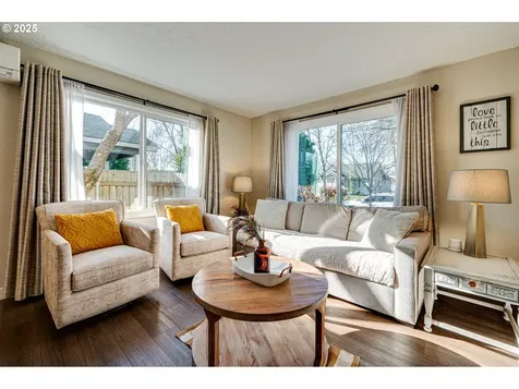 426 16th Avenue Longview WA 98632