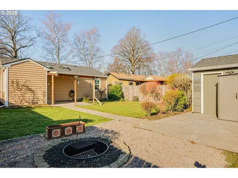 426 16th Avenue Longview WA 98632