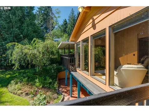 7170 SE 122nd Avenue Portland OR 97236