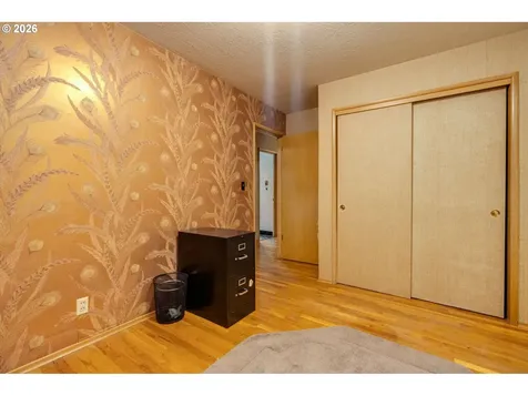 7170 SE 122nd Avenue Portland OR 97236