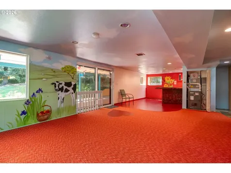 7170 SE 122nd Avenue Portland OR 97236