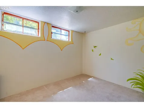 7170 SE 122nd Avenue Portland OR 97236