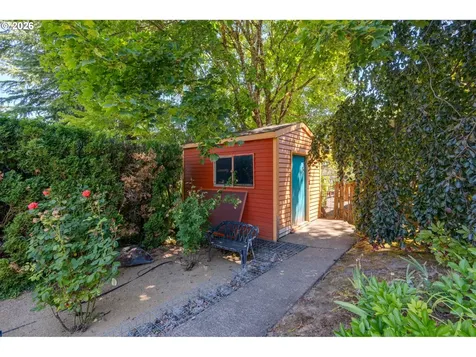7170 SE 122nd Avenue Portland OR 97236