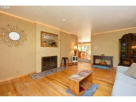 7170 SE 122nd Avenue Portland OR 97236