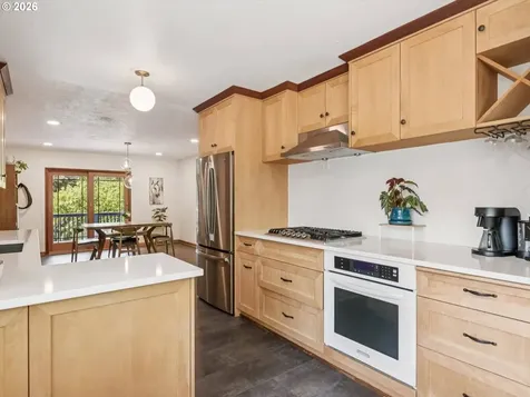 7270 SW Nevada Terrace Portland OR 97219