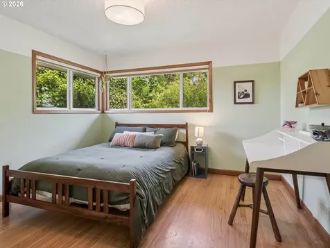 7270 SW Nevada Terrace Portland OR 97219
