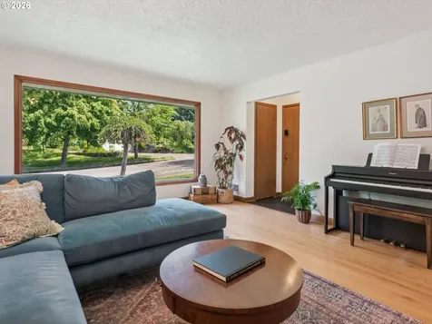 7270 SW Nevada Terrace Portland OR 97219