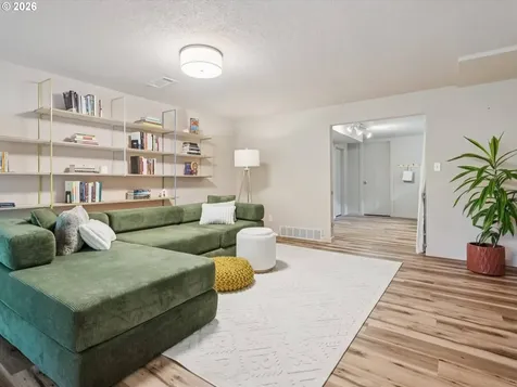 7270 SW Nevada Terrace Portland OR 97219