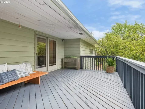 7270 SW Nevada Terrace Portland OR 97219