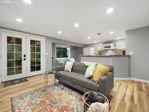 7270 SW Nevada Terrace Portland OR 97219