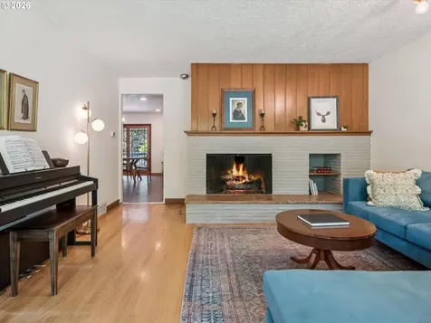 7270 SW Nevada Terrace Portland OR 97219