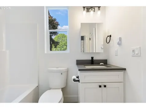 4719 NE 107th Avenue Portland OR 97220