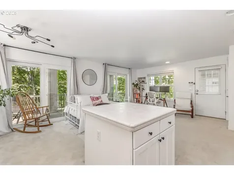10272 NW Edgewood Drive Portland OR 97229
