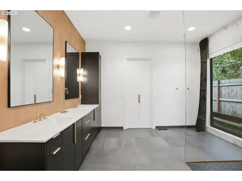 121 S Santa Fe Court Vancouver WA 98661