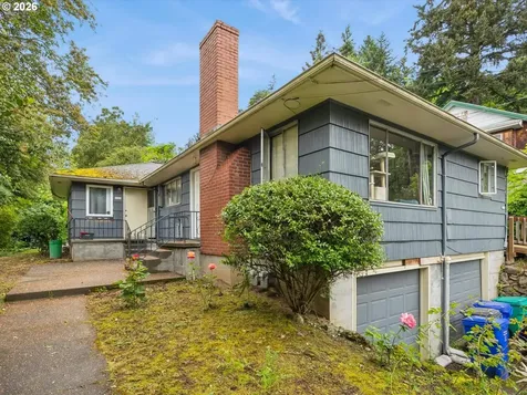 2227 SE 70th Avenue Portland OR 97215