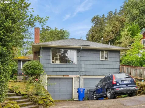 2227 SE 70th Avenue Portland OR 97215