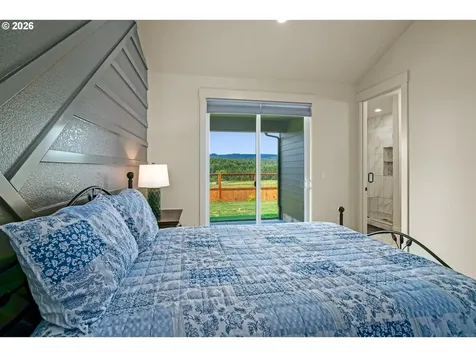 677 NW Crater Lake Drive Dallas OR 97338