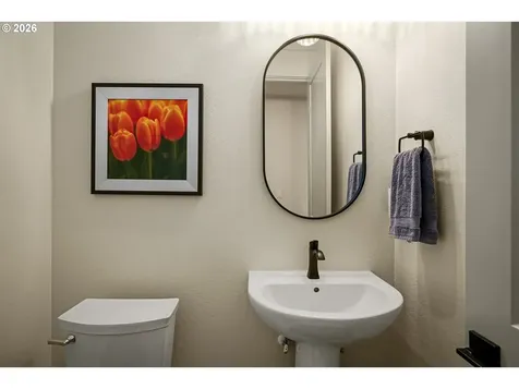 677 NW Crater Lake Drive Dallas OR 97338