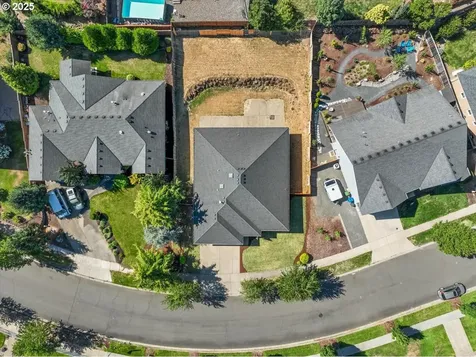 1535 Lakeview Drive Silverton OR 97381