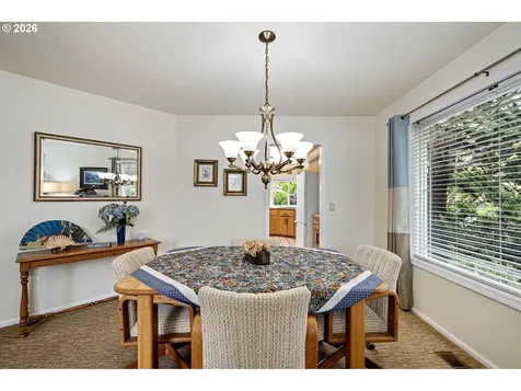 2101 Kingfisher Way Eugene OR 97401