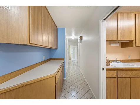 2101 Kingfisher Way Eugene OR 97401