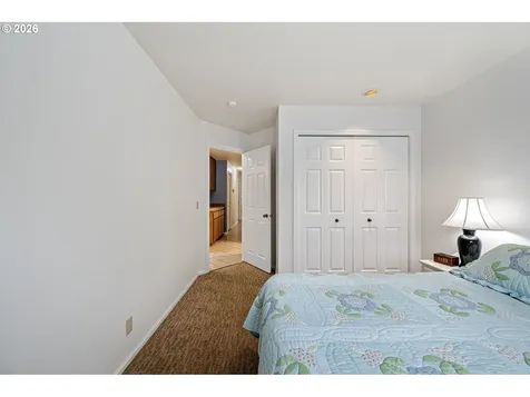 2101 Kingfisher Way Eugene OR 97401