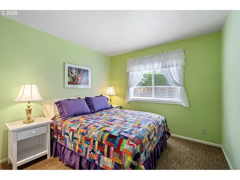 2101 Kingfisher Way Eugene OR 97401