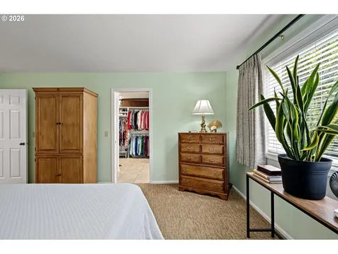 2101 Kingfisher Way Eugene OR 97401