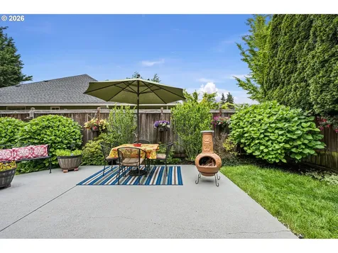 2101 Kingfisher Way Eugene OR 97401